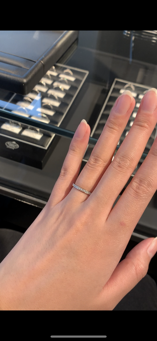 Dispersion03
つけ心地、輝きがとても素敵です！