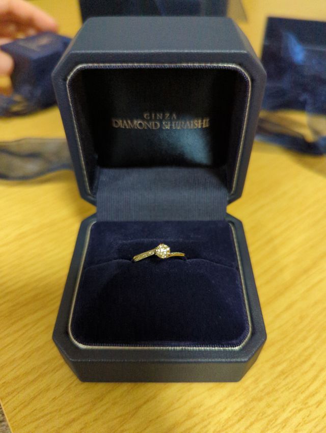 婚約指輪購入させていただきました。
