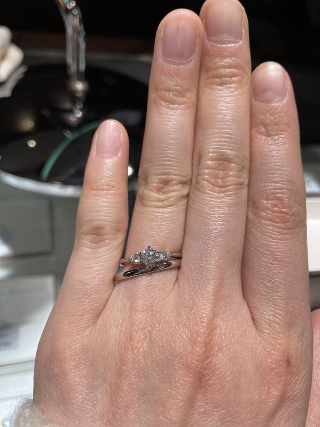 重ね付けしてしてみるとバランスがいいです。