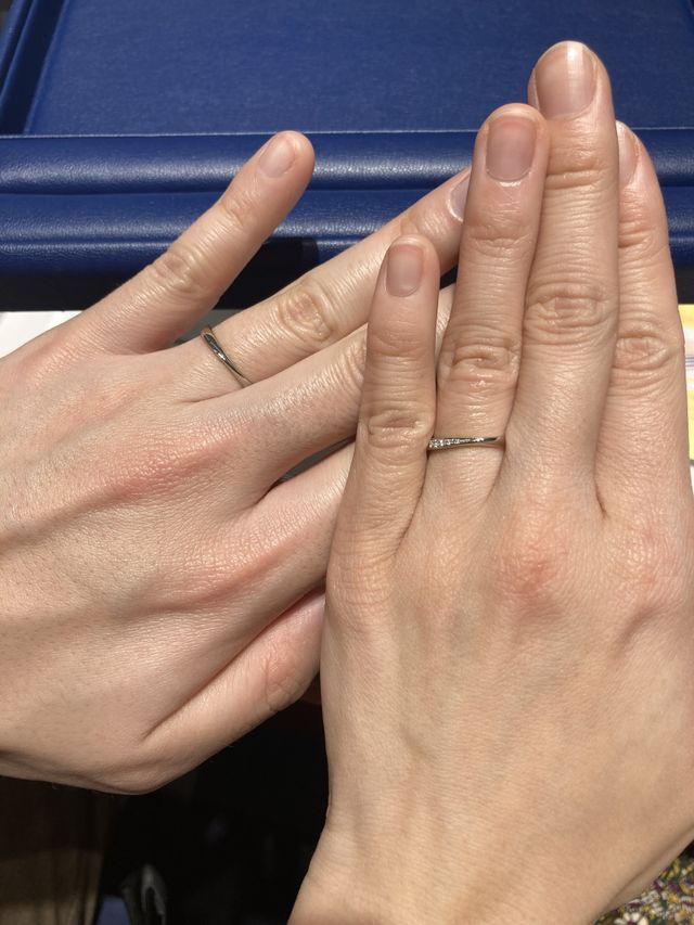 ブランドにあるものの中で1番細い指輪だと言っていました！