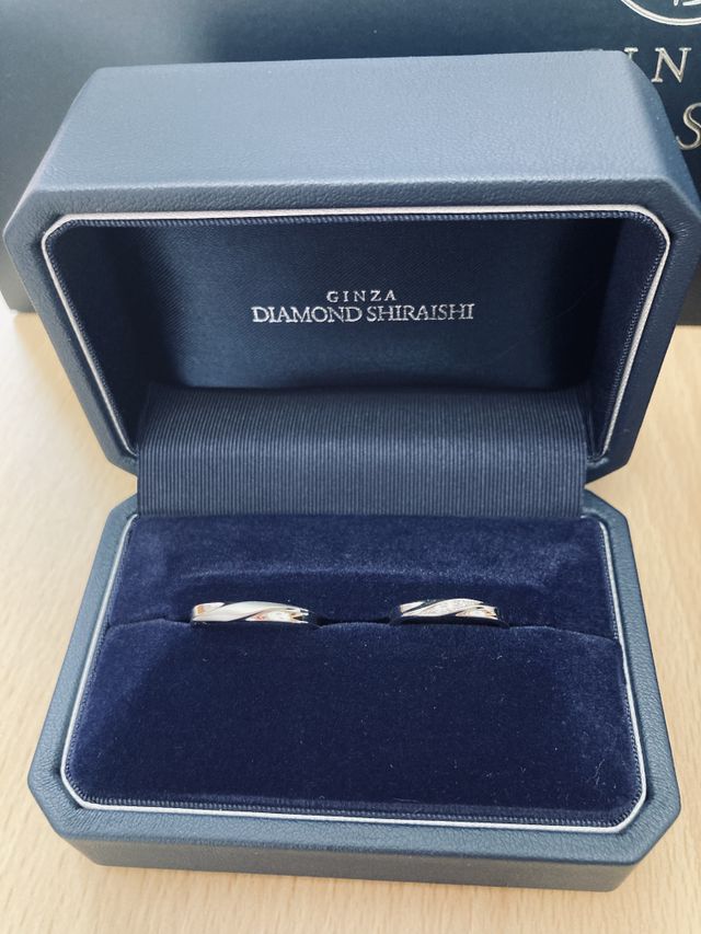 控えめなダイヤとスタリッシュな形がお気に入りです！