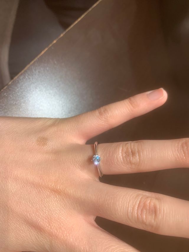 チポーラの0.3カラットの商品です。