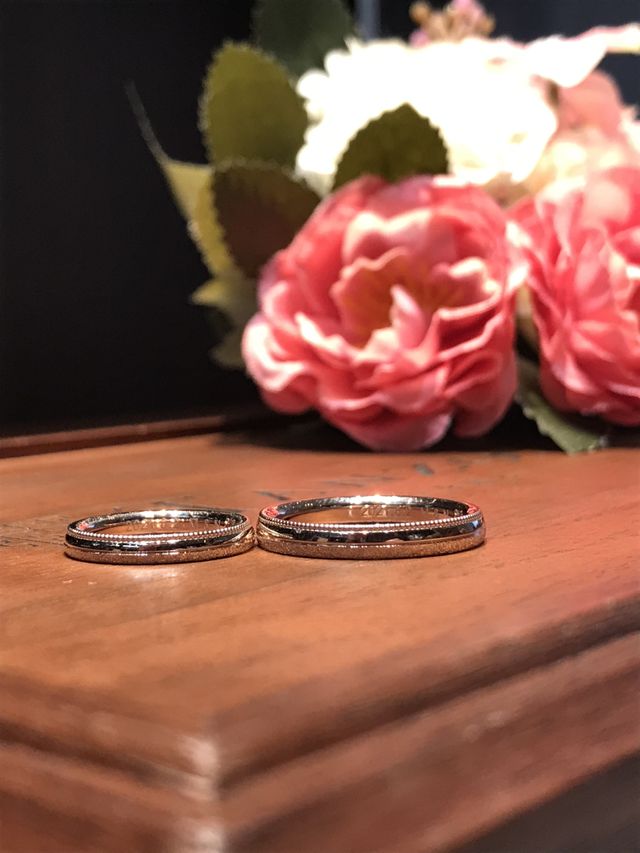 カリスマデザイナー(嫁)のフルオーダーリングです。