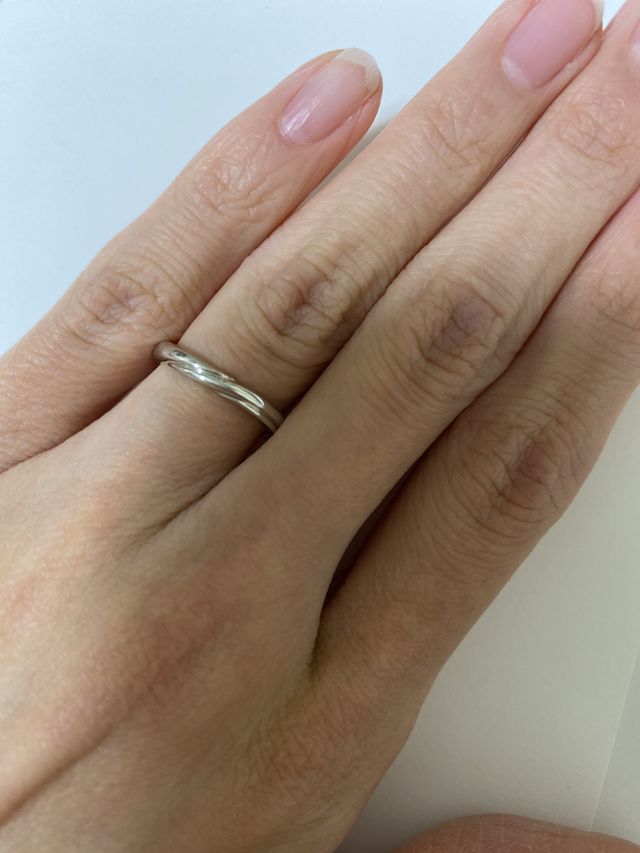 着用写真です。
サイズも合っており、ちょうど良いです。