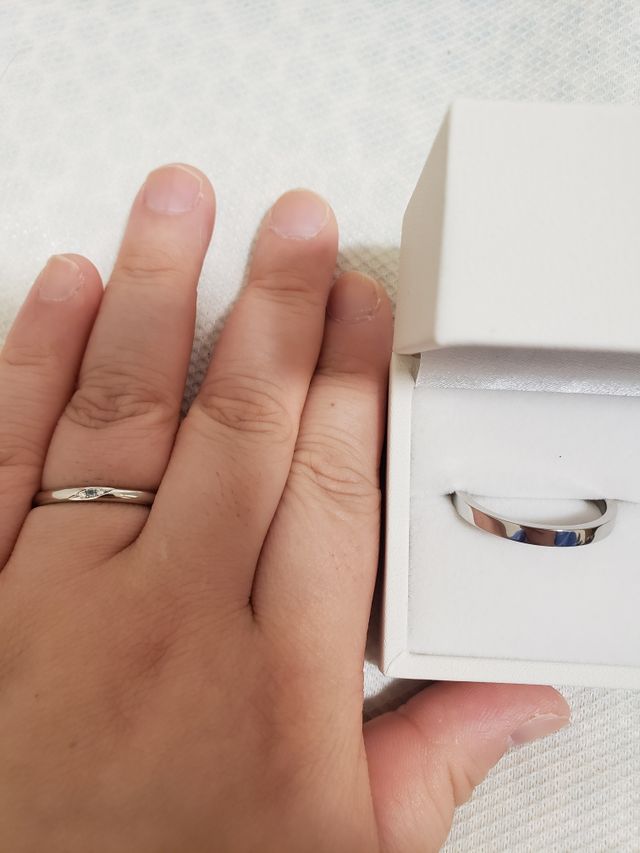 私はつけて、旦那の分はケースのものです