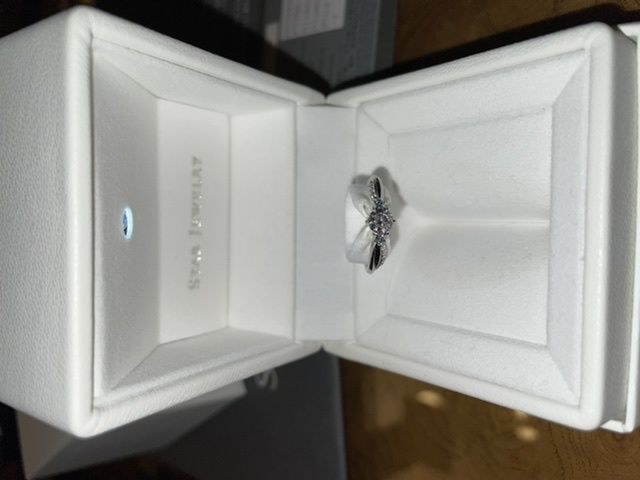 光を当てるとハート型に映ります