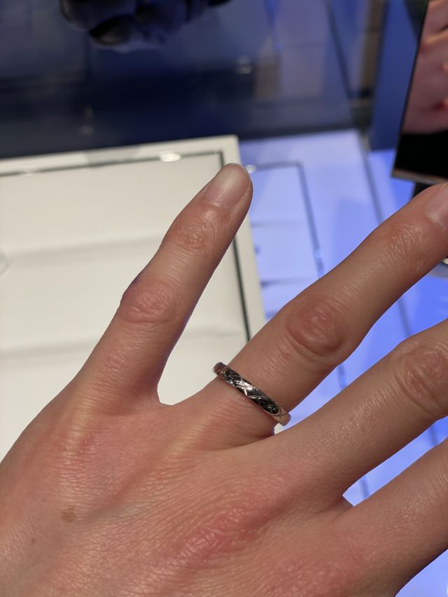 シャネルといえばのキルティングデザイン