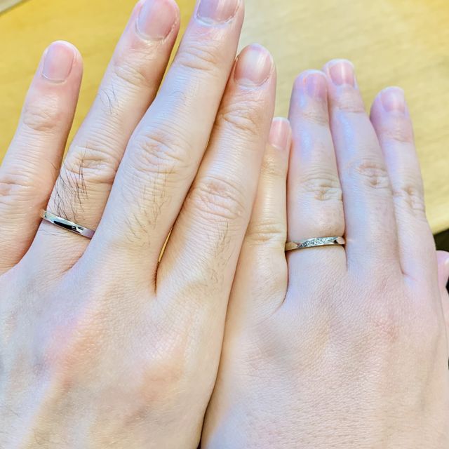 購入後2人で撮った写真です。とても特別な一日になりました。