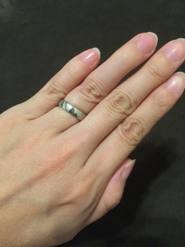 リングの着用写真