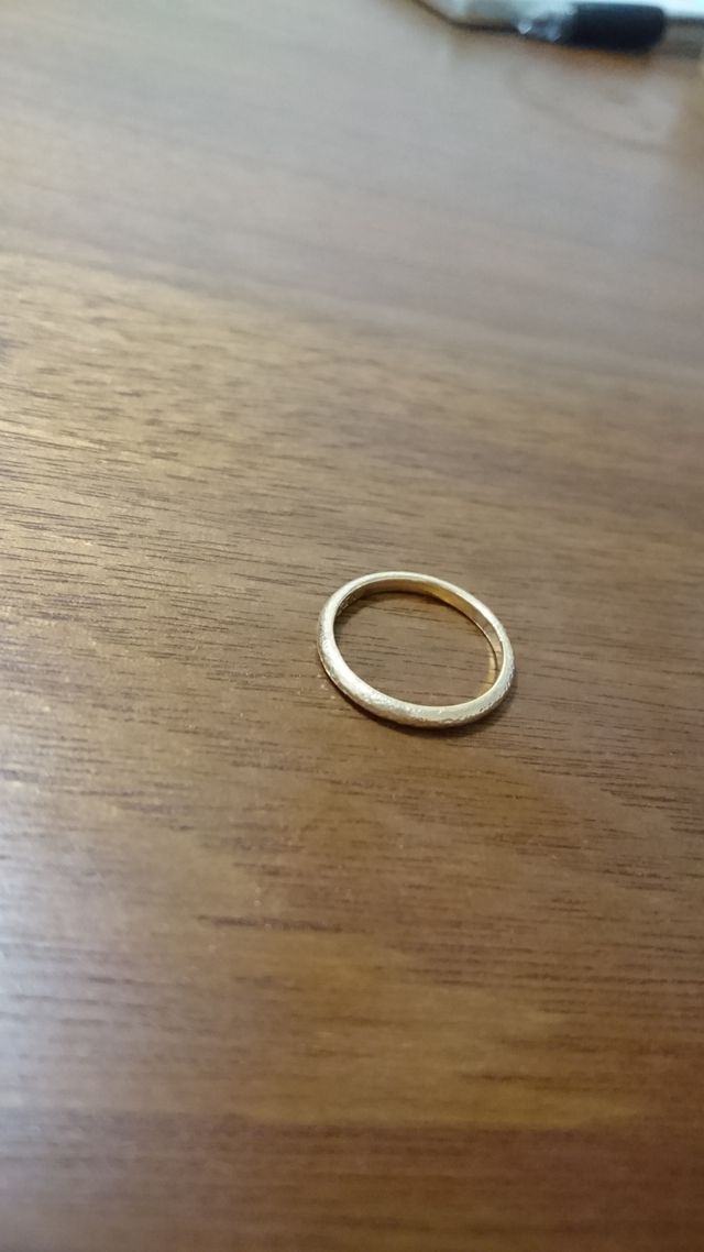 セミオーダーメイドで材質、カラー、テクスチャにこだわった。