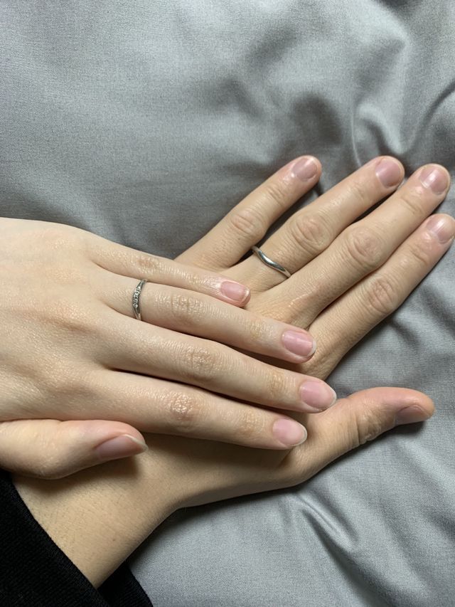 細身でシンプルながらも存在感はアリ！