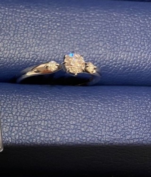 購入した婚約指輪