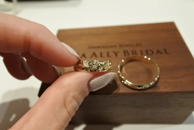 プルメリアにダイヤを入れてもらいました