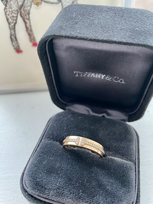 毎日肌につけ、自分が一番よく見るものだからこそ好きなものを。