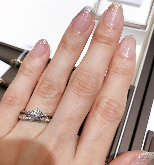 エンゲージとマリッジの重ねづけです