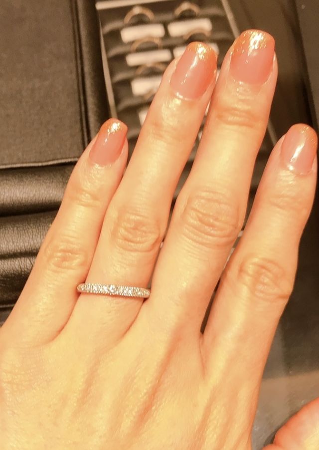 マリッジリングのフルエタニティタイプです