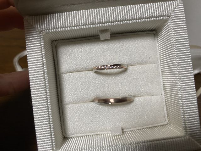 男性用（下）
真ん中のピンクゴールドにマット加工