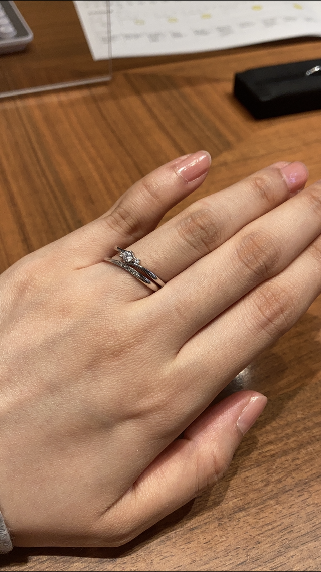 指が綺麗に見えます。