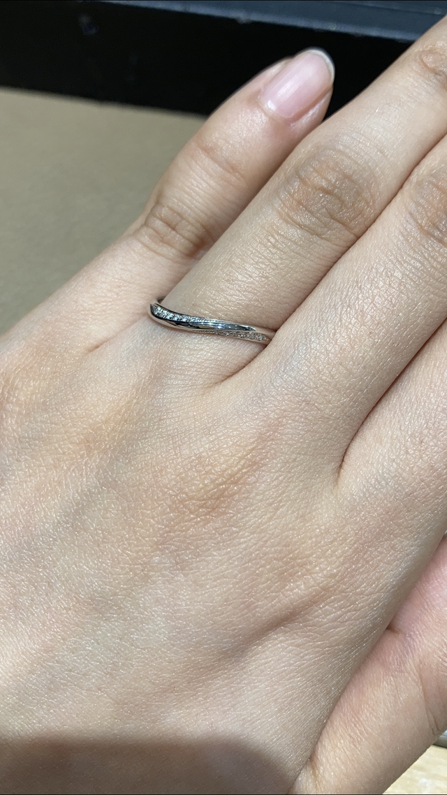 ミル打ちデザインです。