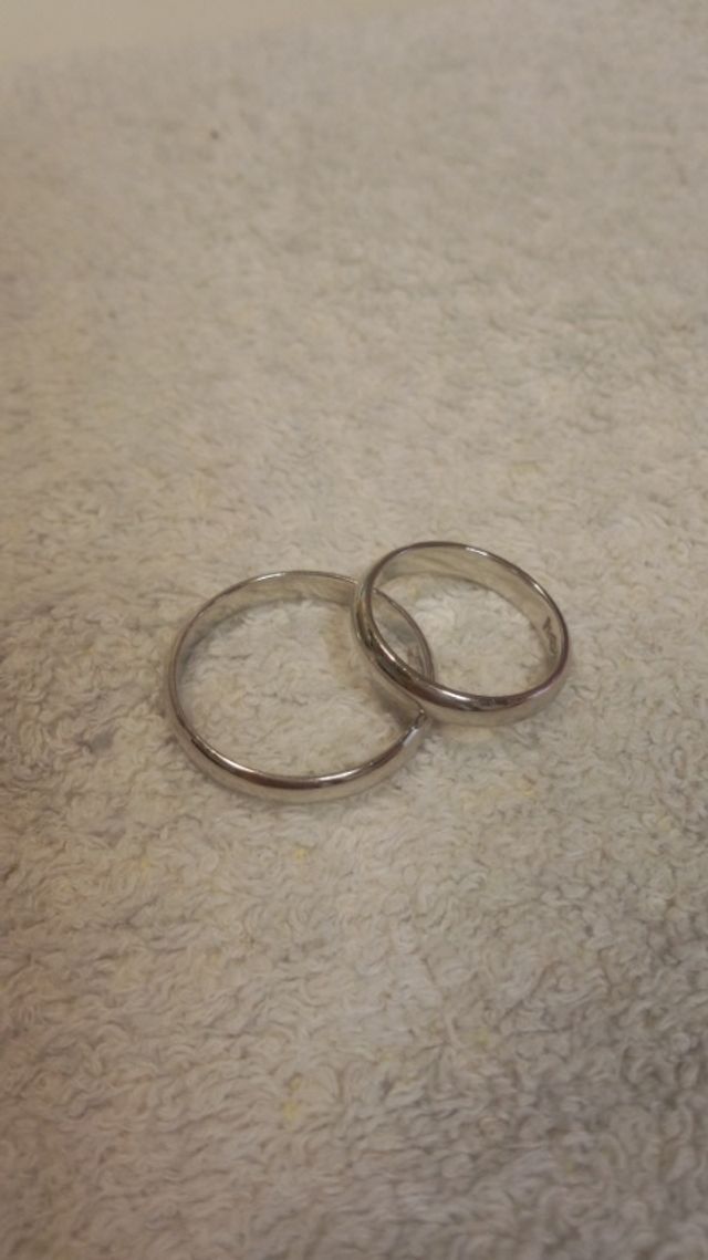 夫とのペアで制作してもらいました。