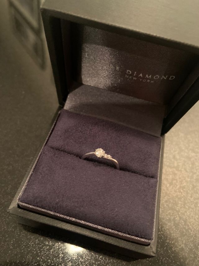 リングピローと指輪