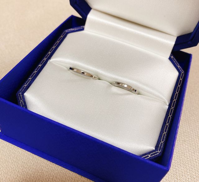 シャインタイプを取り寄せてくださり、こちらに即決しました。