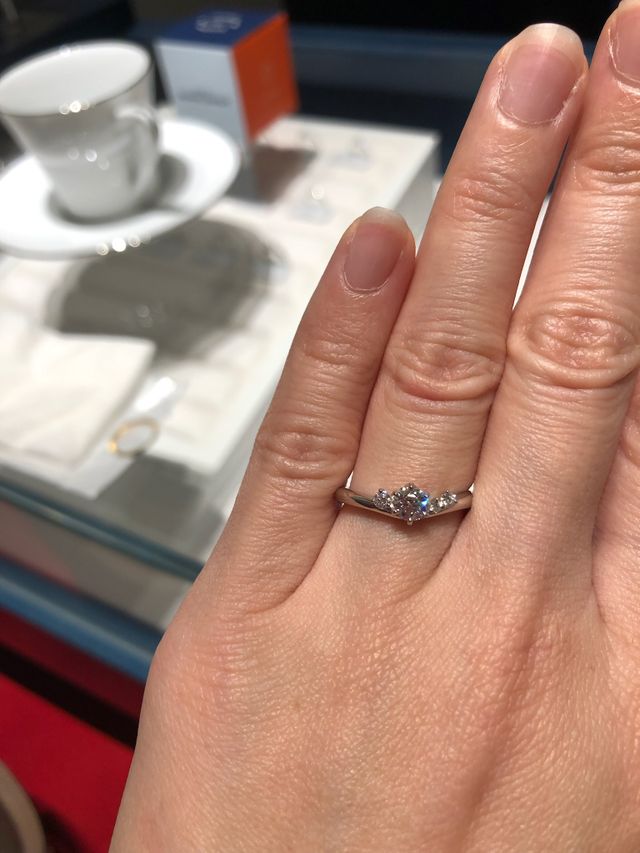 婚約指輪①着用時