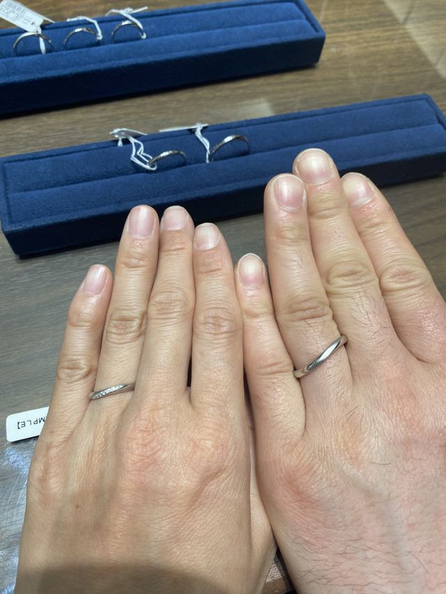 店舗で実際につけた時の写真です。