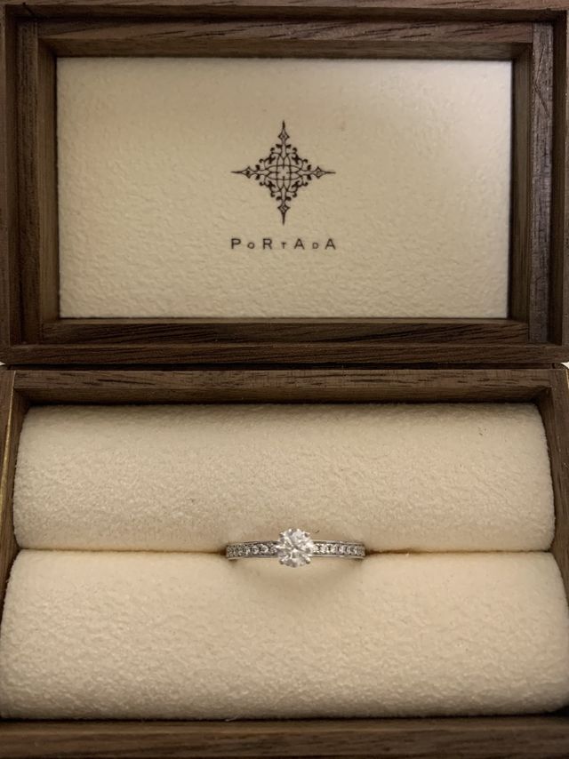 木箱のボックスを付けてくれます。