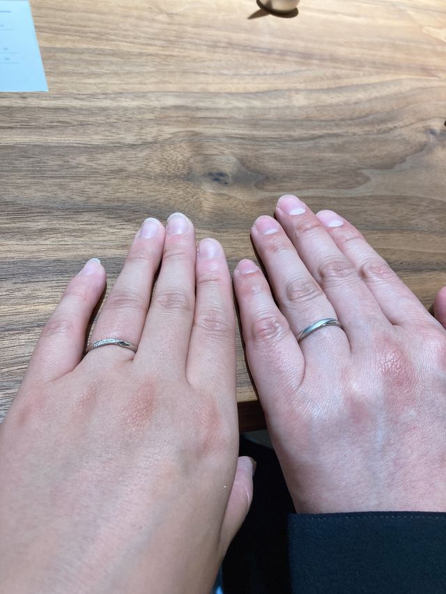 お互いのこだわりを取り入れ気に入った指輪になりました。