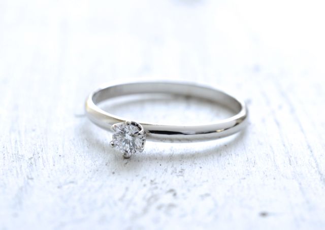 婚約指輪は鍛造製法で作りました