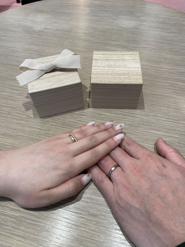 ホワイトゴールドの色がお気に入りです