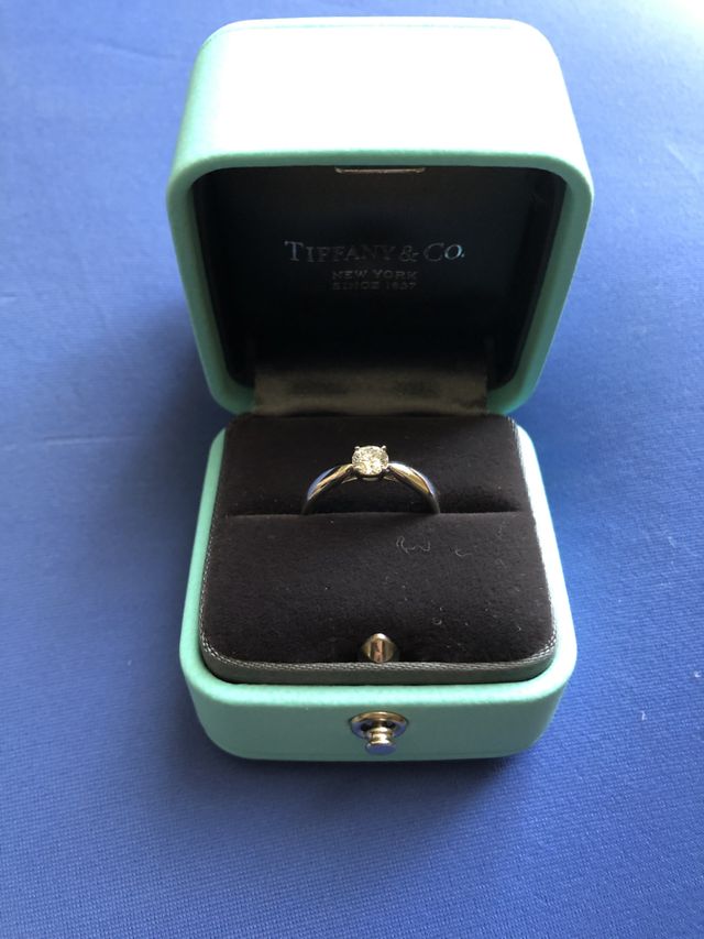 王道の一粒ダイヤ