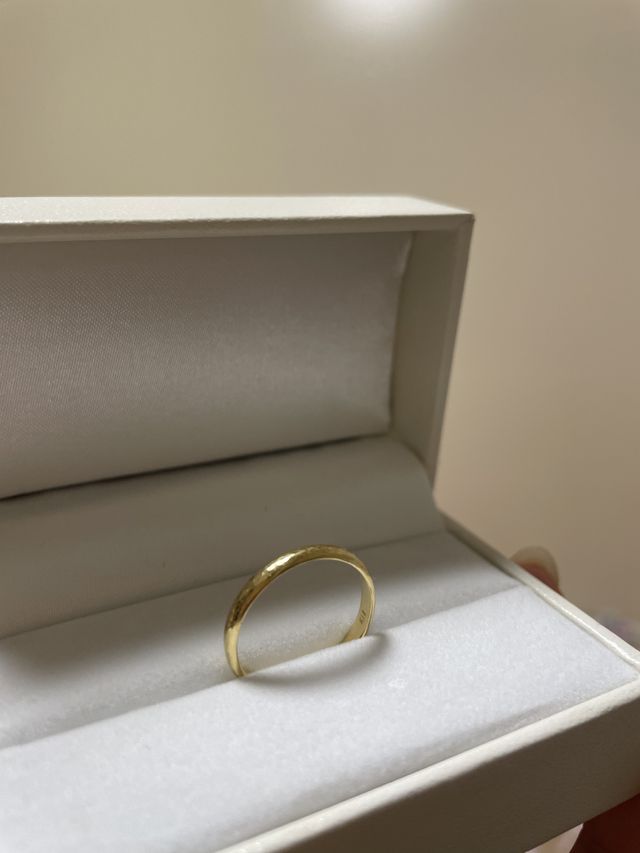 ミリ数も選べるので手が大きい私に細すぎないので気に入ってます