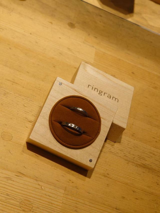 理想を詰め込んだ槌目の指輪です！