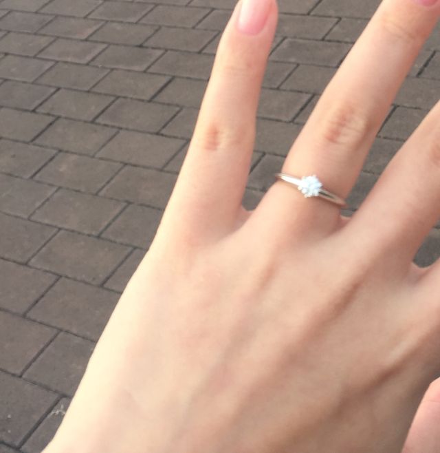 ティファニーのセッティングです。自然光での撮影