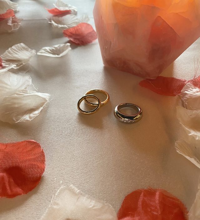 結婚指輪と婚約指輪