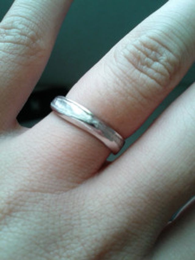 mioringの結婚指輪です