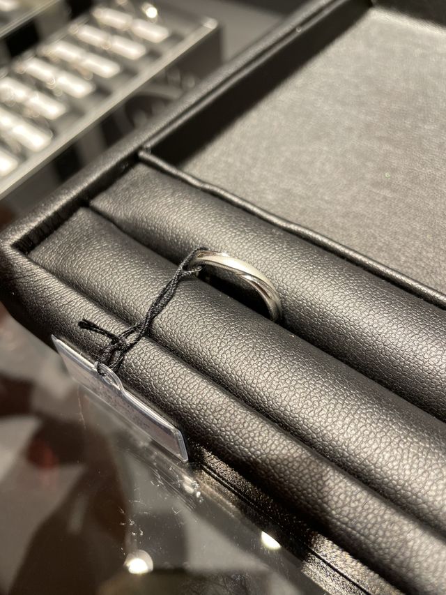 シンプルなデザインなのであきが来ないです。