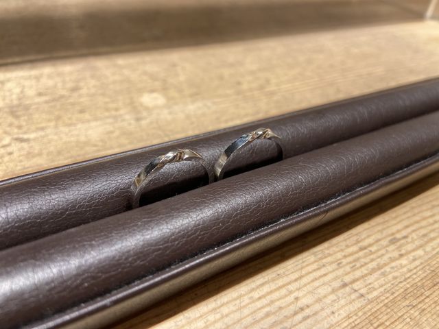 自分たちでひねり、丸くしました。