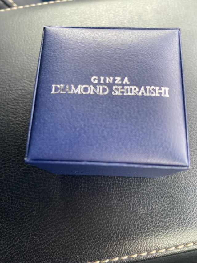 お洒落なダイヤモンドシライシのボックスです