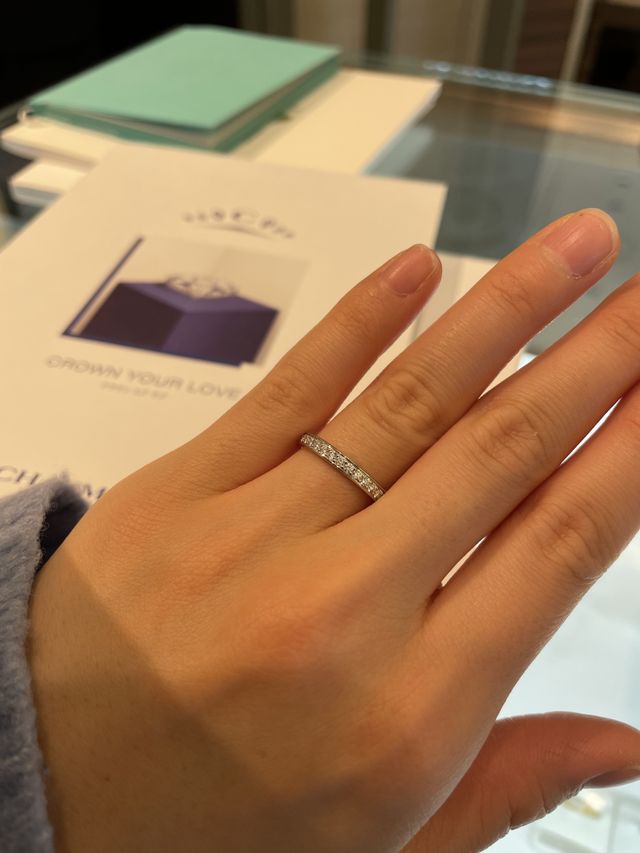 1番気に入ったハーフエタニティリングです。