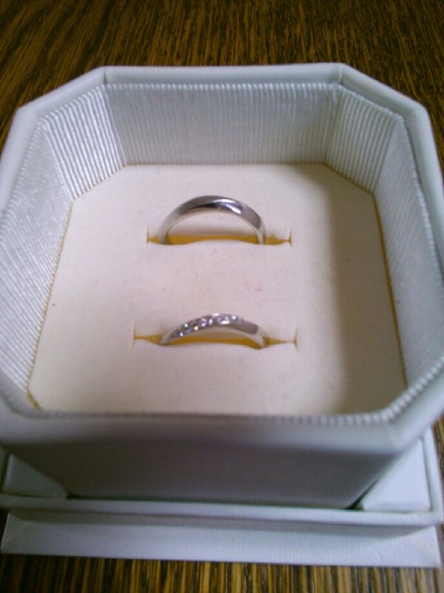 上が旦那サマの。下がワタシの。