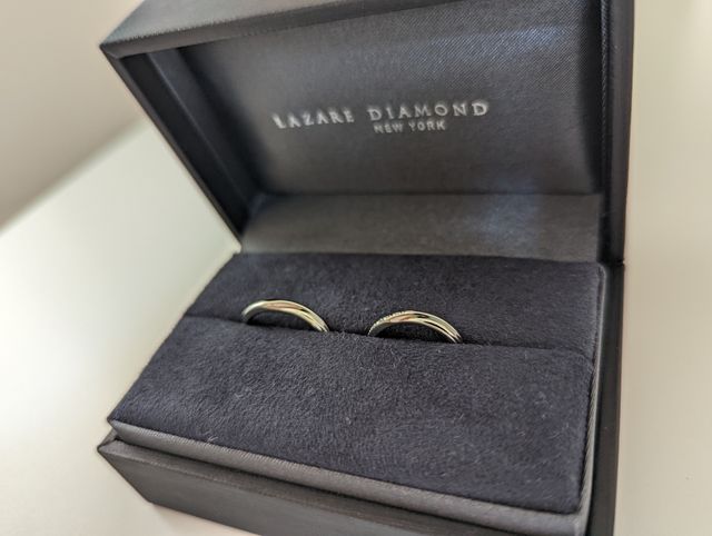 普段から着けられるものを選びました。デザインもシンプルです。