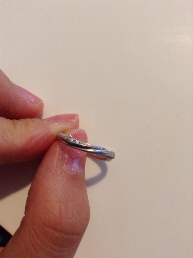 湾曲してます。