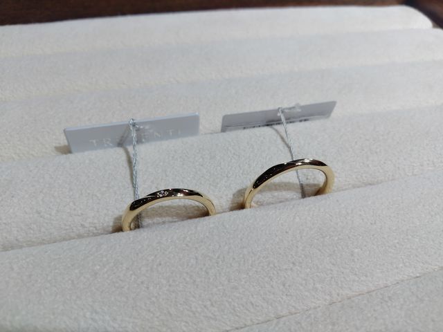 結婚指輪、ゴールド