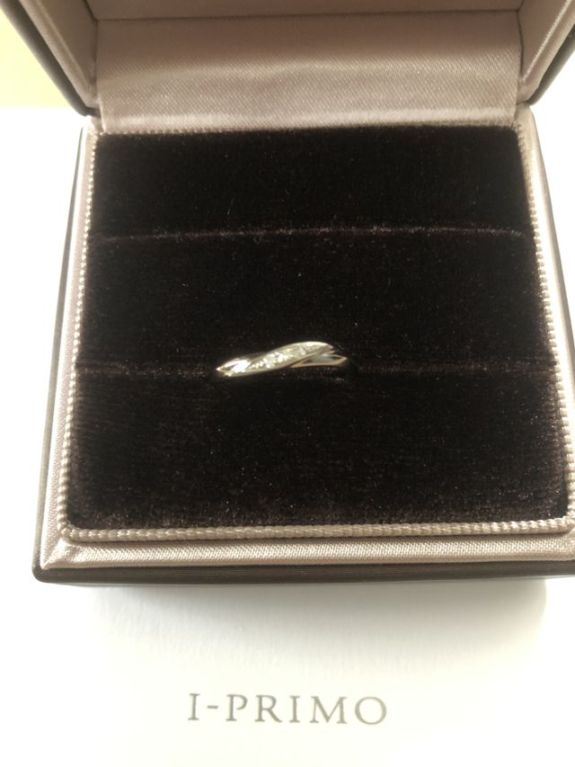 デザインはウェーブ