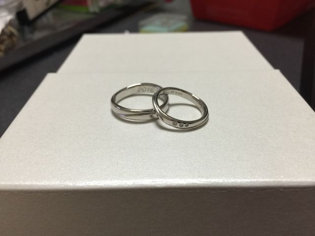 結婚指輪購入しました！内側には誕生石も入れました。