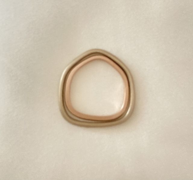 おうちの形みたいで可愛いです｡