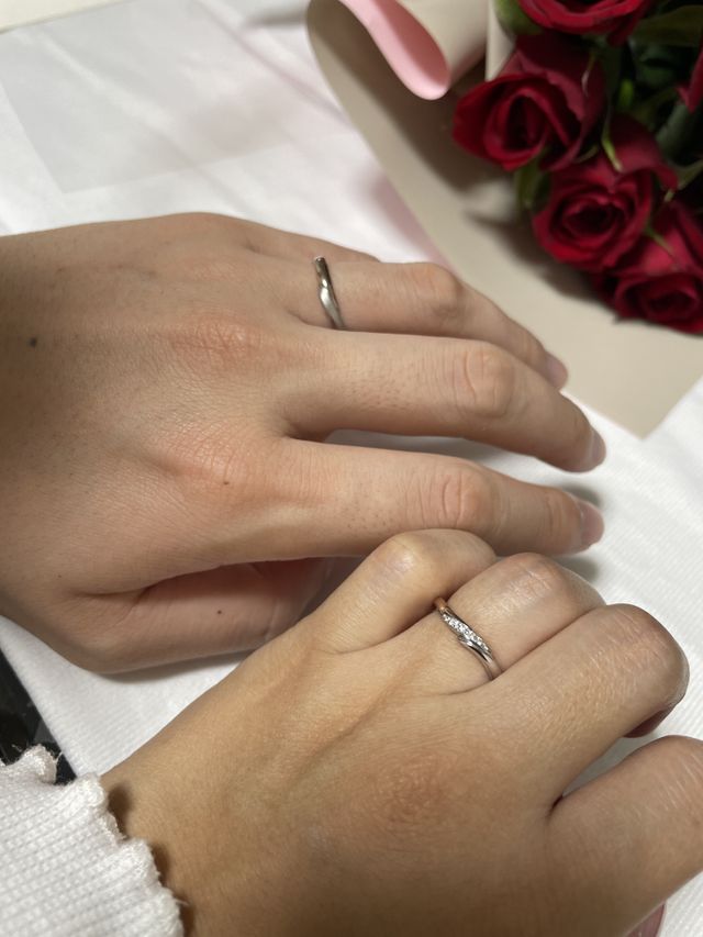 ノクターナルという指輪です！色はシャンパンゴールドです